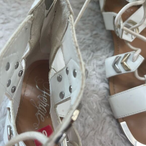 Fergie gladiator synthetic white lace up sandals with silver tone accents SZ 10 - Picture 10 of 11